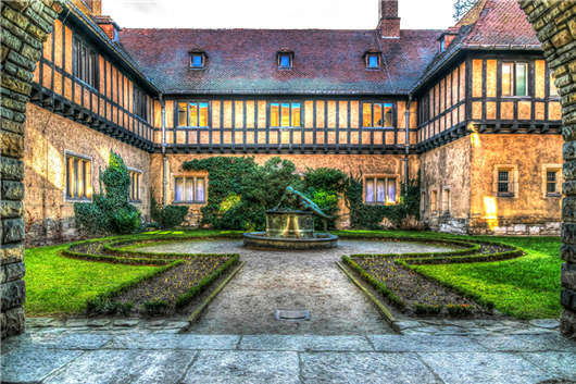 <a style='color:#268bd1;cursor:pointer;' href='/mshh.html'>德國生活</a>福利待遇之德國社會(huì)保障體系 德國生活福利待遇之德國社會(huì)保障體系