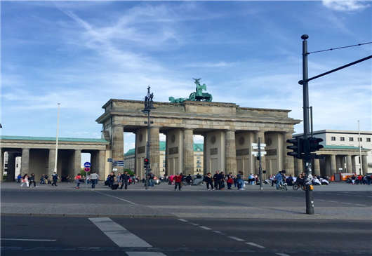 生活之不可或缺的牙醫(yī) 生活之不可或缺的牙醫(yī)