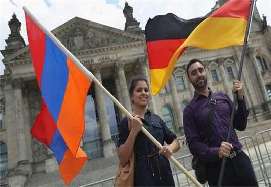 如何搬到德國(guó)，一分鐘了解下