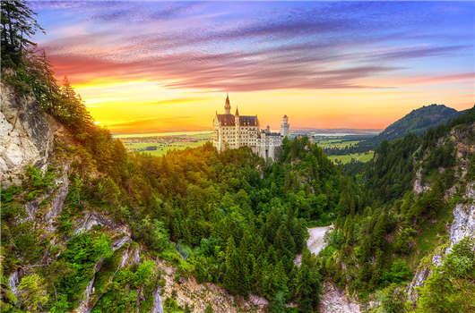 技術移民政策將在3月開始實施，歐盟藍卡最低工資將會提高