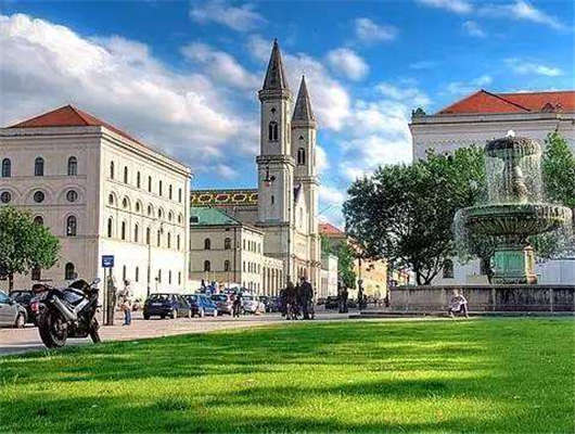 <a style='color:#268bd1;cursor:pointer;' href='/qzlx.html'>德國留學(xué)</a>費用一覽,您該如何讓自己的留學(xué)之旅更加省錢那? 德國留學(xué)費用一覽,您該如何讓自己的留學(xué)之旅更加省錢那?