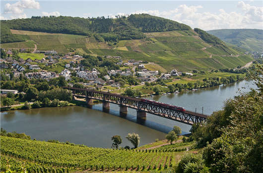 德國(guó)旅游攻略:阿爾卑斯山腳下的風(fēng)情 德國(guó)旅游攻略:阿爾卑斯山腳下的風(fēng)情