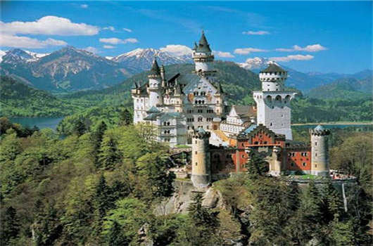 在德國生活，德國生活費多少一月？